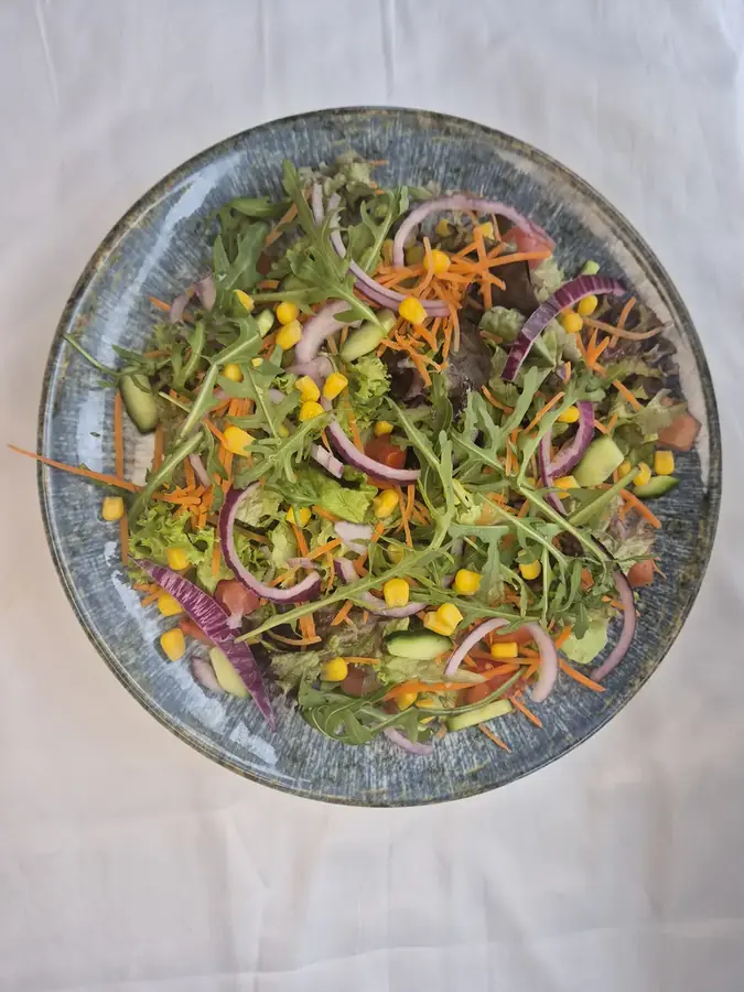 Großer gemischter Salat